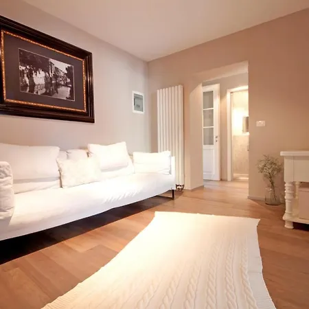 Apartment Stari Trg *