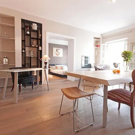 Stari Trg Apartment *